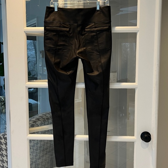 Athleta Delancey Gleam Tight Leggings Black Sz L NWOT - Picture 4 of 7